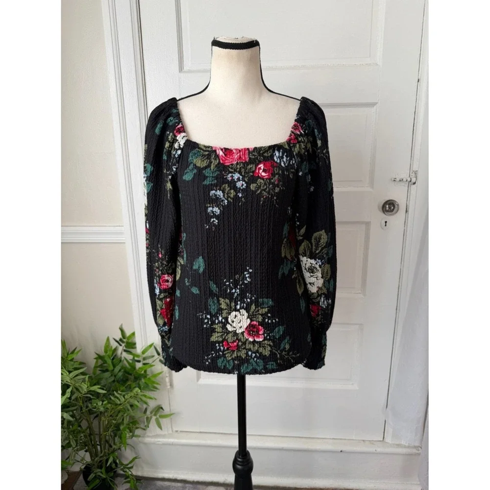 3/$20 💥 LOFT Square Neck Puff Sleeve Black Floral Knit Peasant Top Shirred‎